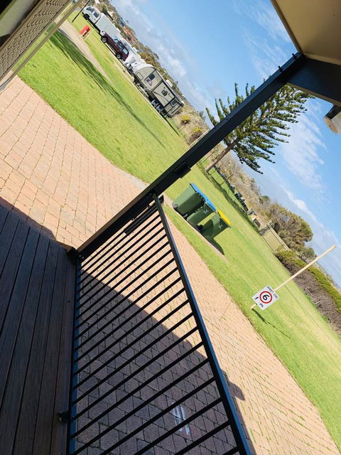 Moana Beach Tourist Park - Surfers Gold Coast 14