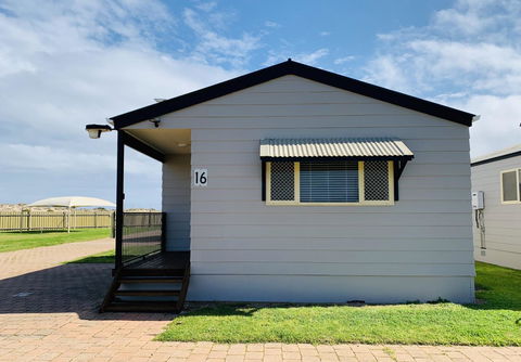 Moana Beach Tourist Park - Surfers Gold Coast 16