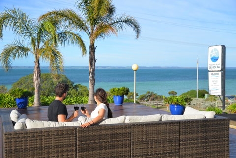 Kangaroo Island Seaside Inn - Surfers Gold Coast 13