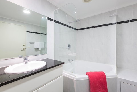 Ramada Resort By Wyndham Shoal Bay - Surfers Gold Coast 38