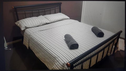 Mawson Lakes Apartments - Surfers Gold Coast 10