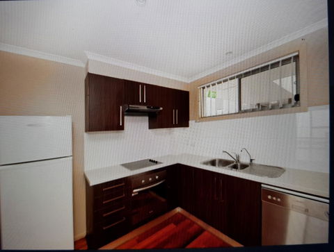 Mawson Lakes Apartments - Surfers Gold Coast 3