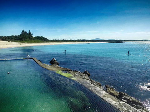 Ebbtide 25 - Surfers Gold Coast 1