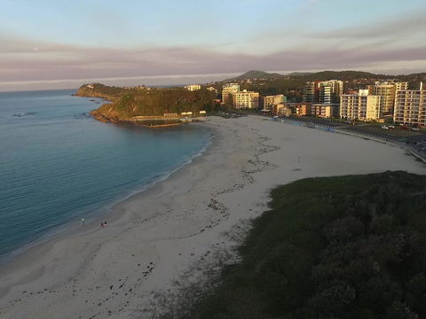 Ebbtide 25 - Surfers Gold Coast 3