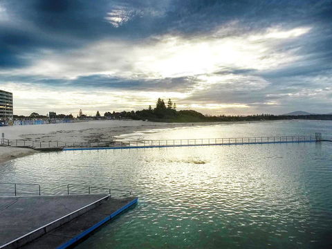 Ebbtide 25 - Surfers Gold Coast 0