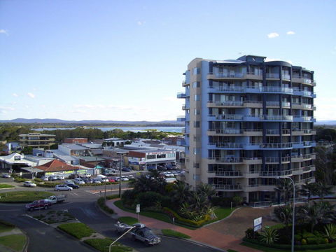 Ebbtide 25 - Surfers Gold Coast 11