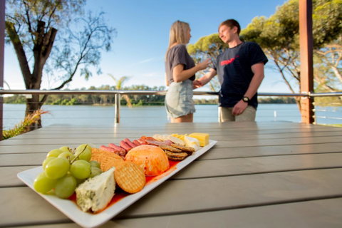 BIG4 Renmark Riverfront Holiday Park - Surfers Gold Coast 6