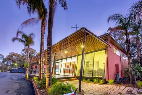 BIG4 Renmark Riverfront Holiday Park - Surfers Gold Coast 26