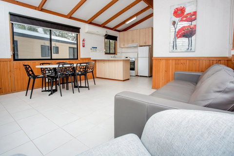 BIG4 Renmark Riverfront Holiday Park - Surfers Gold Coast 1