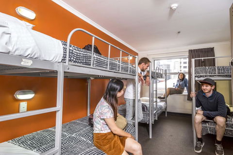YHA Adelaide Central - Surfers Gold Coast 21