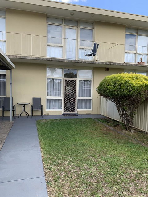 Sunshine Three - Surfers Gold Coast 40