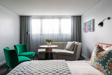 Byng Street Boutique Hotel - Surfers Gold Coast 9