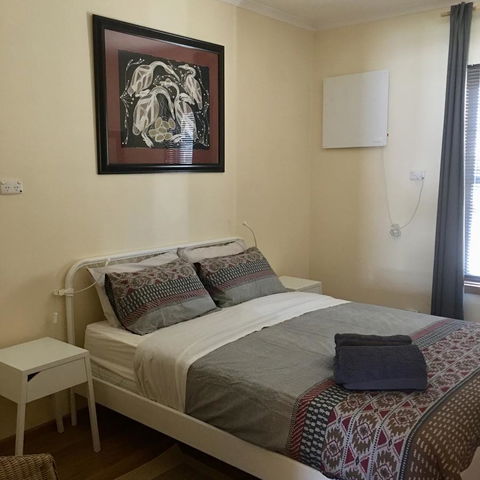KI Dragonfly Guesthouse - Surfers Gold Coast 26