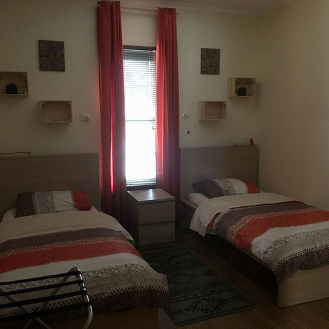 KI Dragonfly Guesthouse - Surfers Gold Coast 17