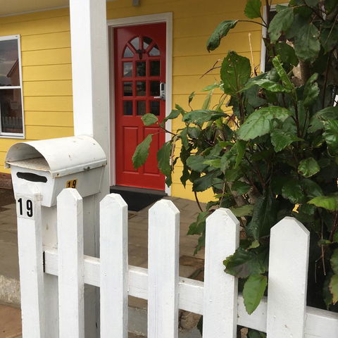 KI Dragonfly Guesthouse - Surfers Gold Coast 0