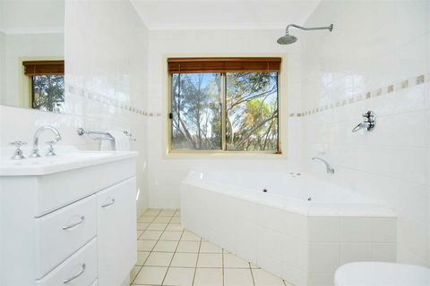 Cabernet Cottage - Surfers Gold Coast 6