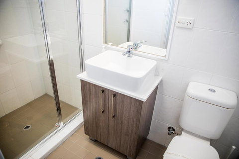 Lilac City Motor Inn & Steakhouse - Surfers Gold Coast 11