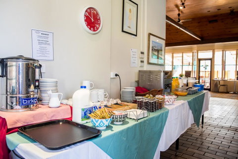 Lilac City Motor Inn & Steakhouse - Surfers Gold Coast 2