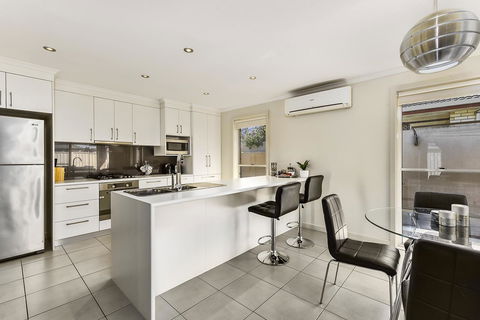 City Fringe Apartment - Surfers Gold Coast 9