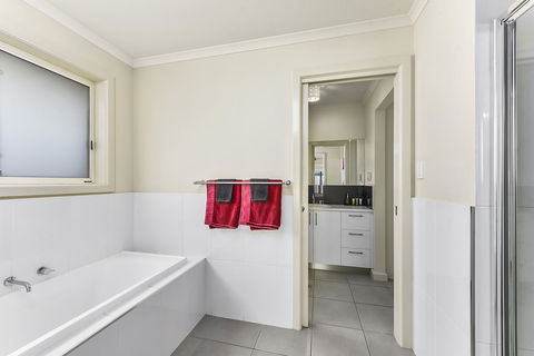 City Fringe Apartment - Surfers Gold Coast 8