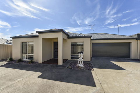 City Fringe Apartment - Surfers Gold Coast 10