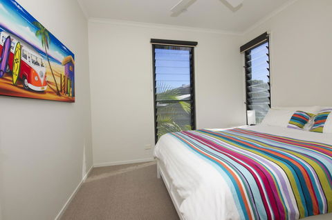 Boom 6 Boomerang Beach - Surfers Gold Coast 15