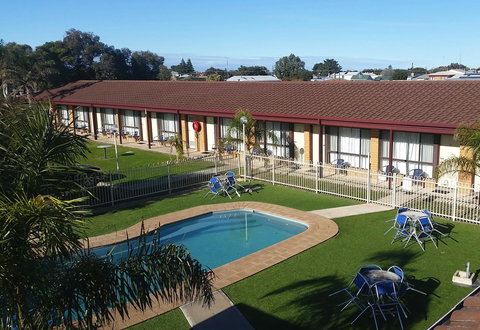 Lacepede Bay Motel - Surfers Gold Coast 2
