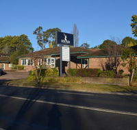Deer Park Motor Inn - Surfers Gold Coast
