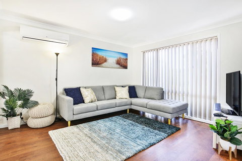 Wildwood I Pet Friendly I 5 Mins To Beach - Surfers Gold Coast 3