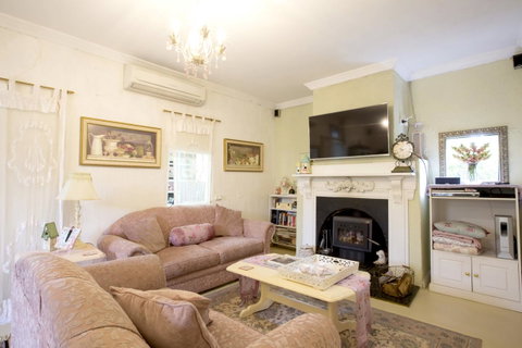 Jasmine\'s Barossa Valley Cottage - Surfers Gold Coast 16