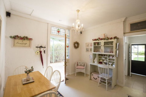 Jasmine\'s Barossa Valley Cottage - Surfers Gold Coast 3