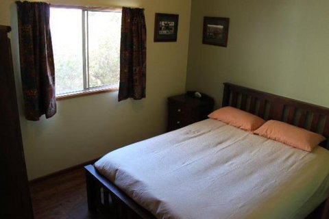 LAS ARENAS - The Sands - BEACH HOUSE - Surfers Gold Coast 1