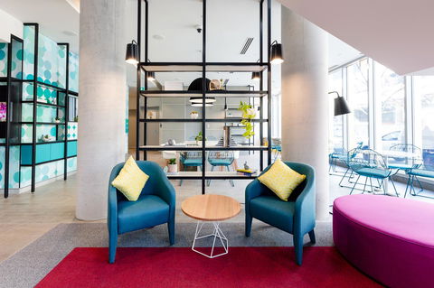 Ibis Styles East Perth - Surfers Gold Coast 2