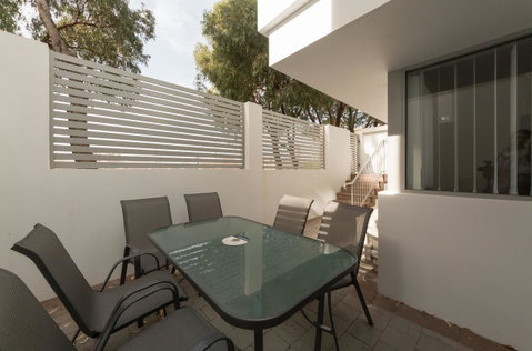 Yaran Suites - Surfers Gold Coast 21