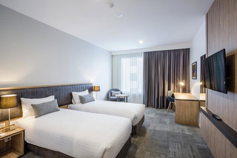 Ingot Hotel Perth, Ascend Hotel Collection - Surfers Gold Coast 2