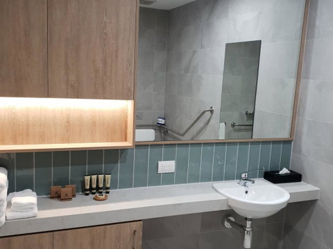 Ingot Hotel Perth, Ascend Hotel Collection - Surfers Gold Coast 5
