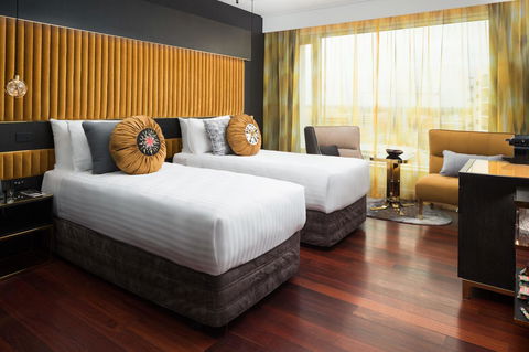 QT Perth - Surfers Gold Coast 31