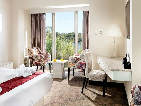 Swan River Hotel - Surfers Gold Coast 6