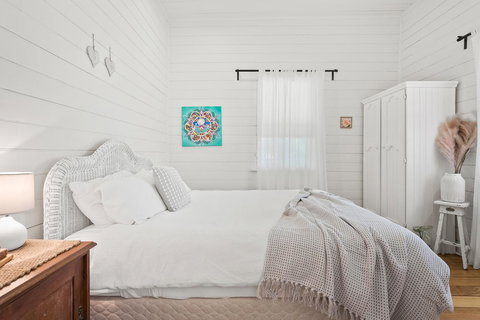 Lavender Cottage - Surfers Gold Coast 7