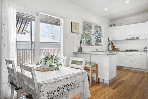 Lavender Cottage - Surfers Gold Coast 12