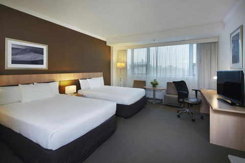 Mercure Perth - Surfers Gold Coast 9