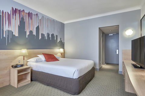 Mercure Perth - Surfers Gold Coast 34
