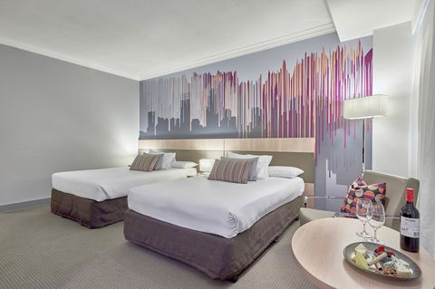 Mercure Perth - Surfers Gold Coast 7
