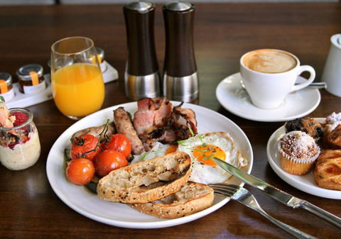 InterContinental Perth City Centre, An IHG Hotel - Surfers Gold Coast 9