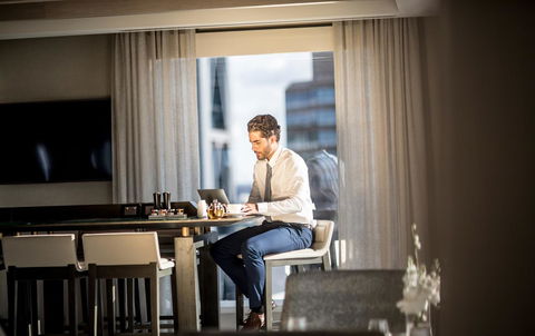 InterContinental Perth City Centre, An IHG Hotel - Surfers Gold Coast 37