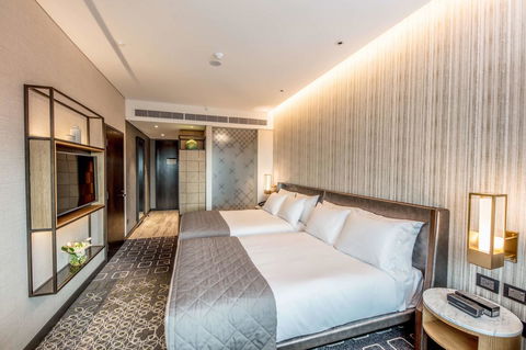 InterContinental Perth City Centre, An IHG Hotel - Surfers Gold Coast 17