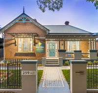 Blue Door Apartments - Surfers Gold Coast