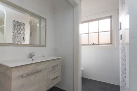 Blue Door Apartments - Surfers Gold Coast 15