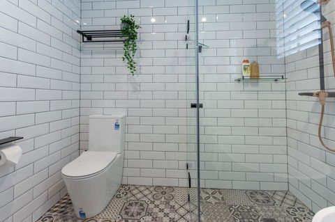 Heritage Townhouse Near Harbour Bridge - Surfers Gold Coast 31