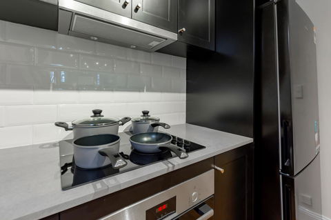 Heritage Townhouse Near Harbour Bridge - Surfers Gold Coast 14